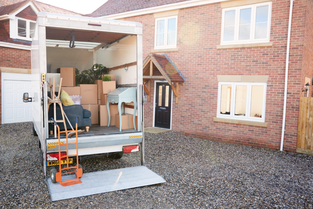 removal-company-1024x683